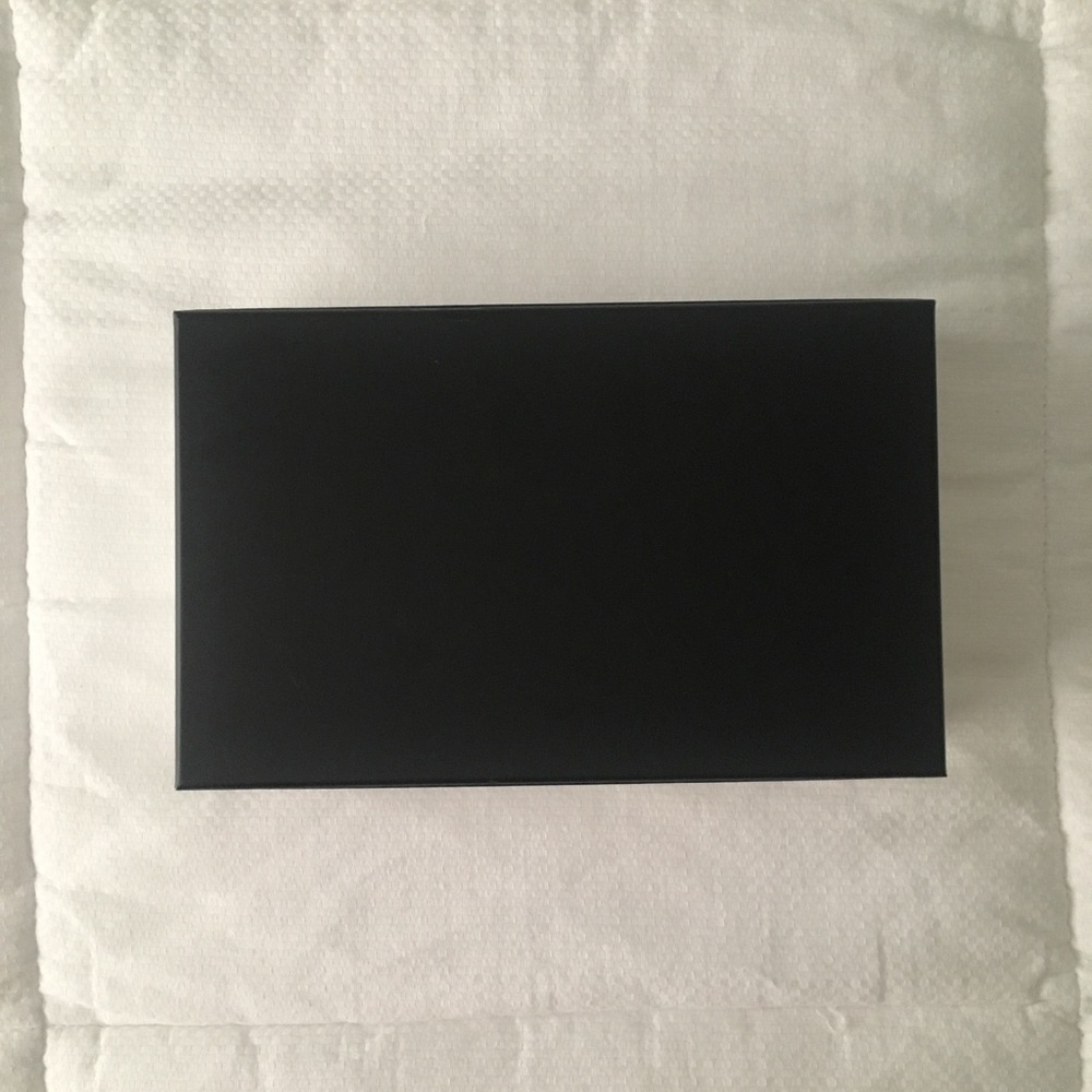 Chanel Box - Picture 3 of 4
